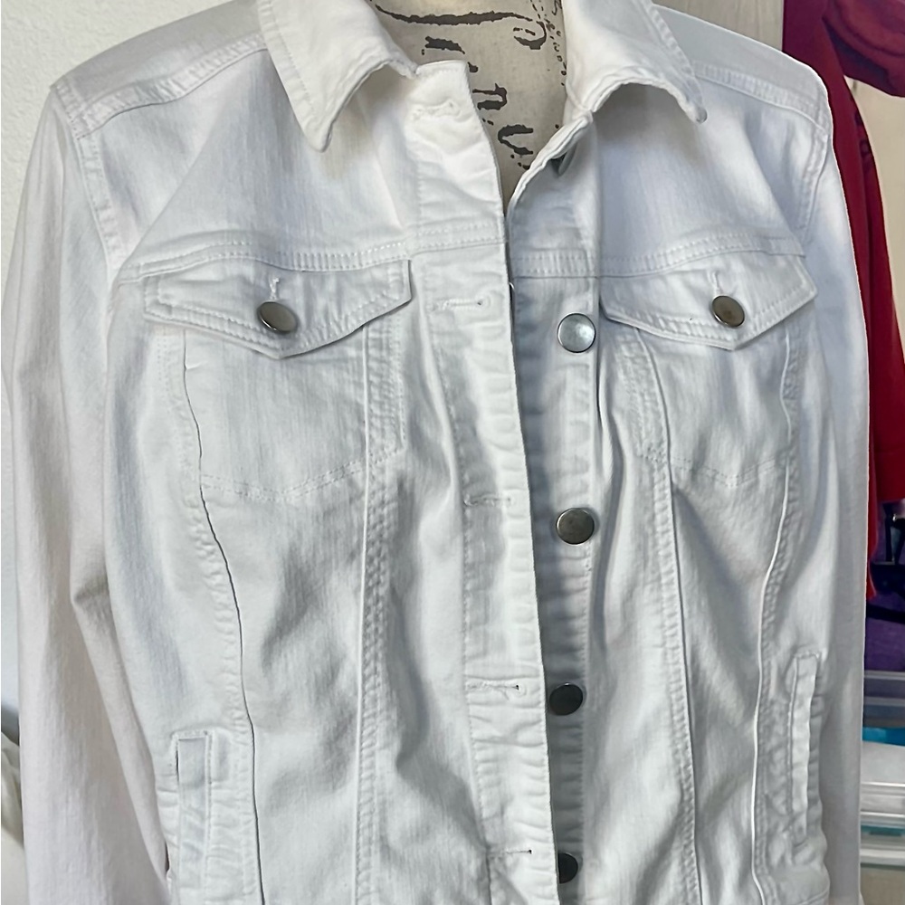 41 Hawthorn White Jean Jacket from Stitch Fix. - Picture 2 of 9